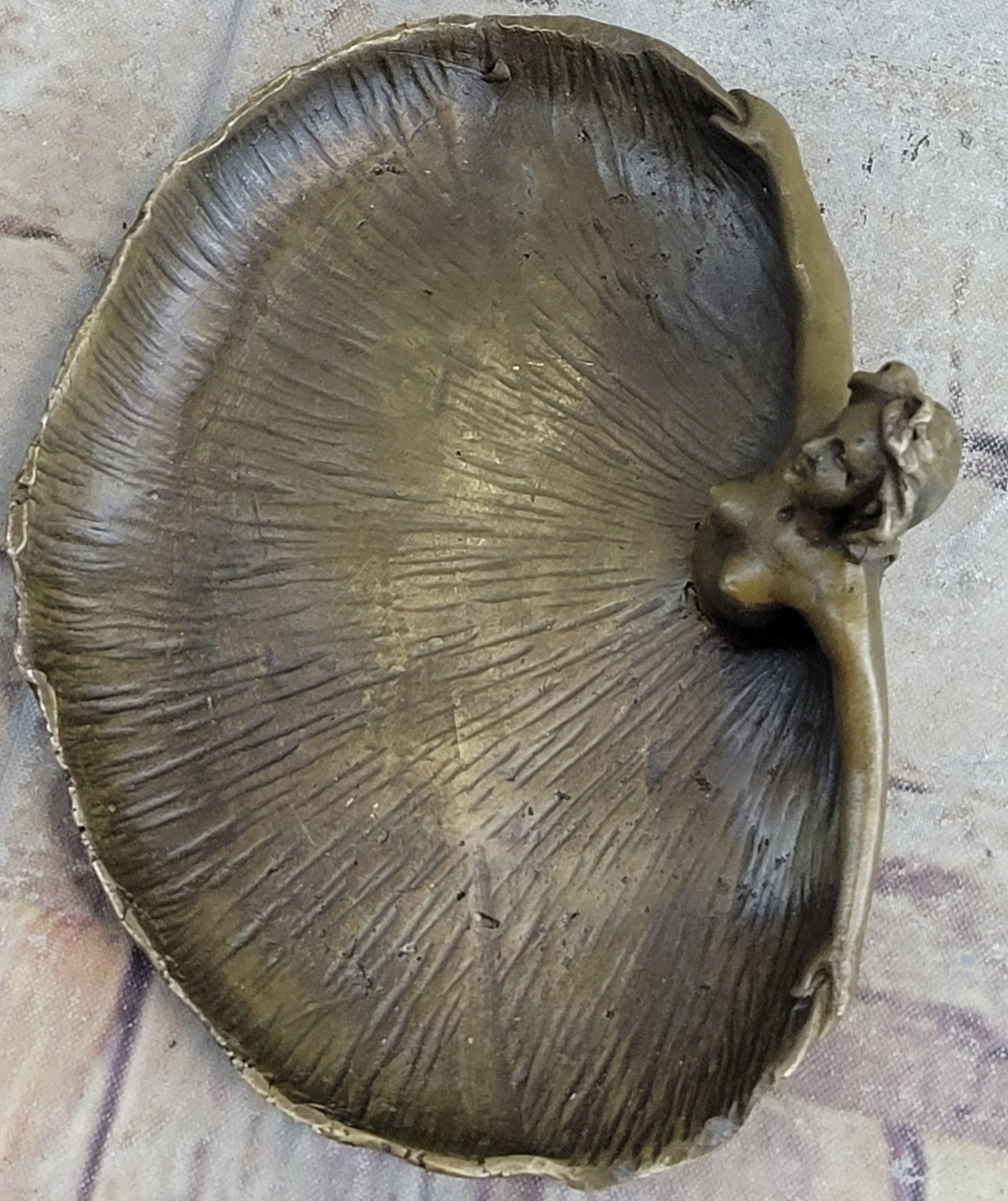 Rubin Special Circular Patina Jewelry Tray Bronze Sculpture Statue Figure Nude