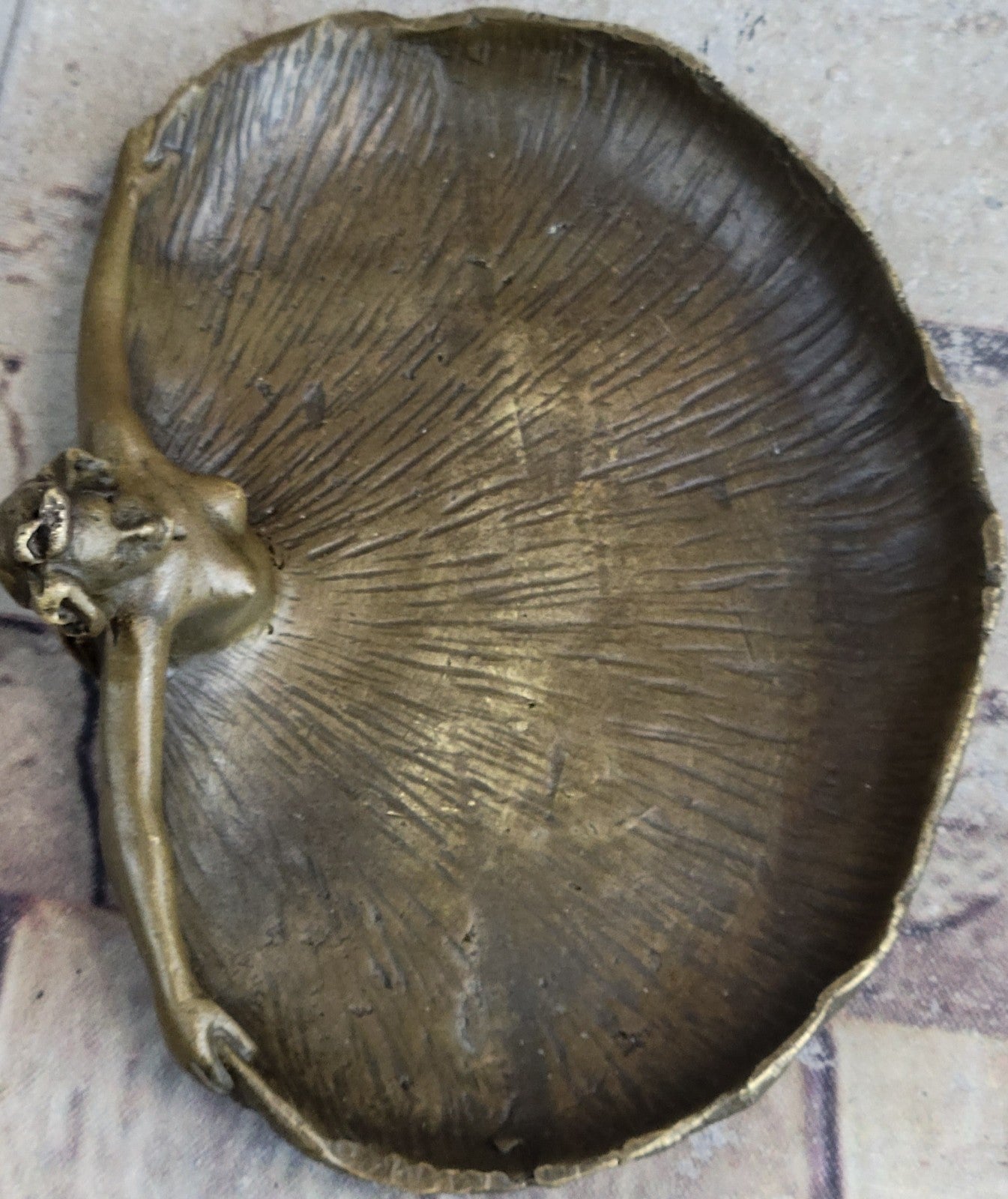 Rubin Special Circular Patina Jewelry Tray Bronze Sculpture Statue Figure Nude