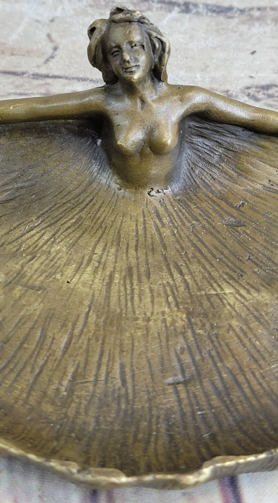 Rubin Special Circular Patina Jewelry Tray Bronze Sculpture Statue Figure Nude
