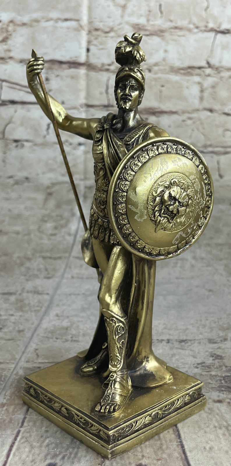 ROMAN WARRIOR COLISEUM GLADIATOR RESIN SCULPTURE ART DECO FIGURINE STATUE GIFT