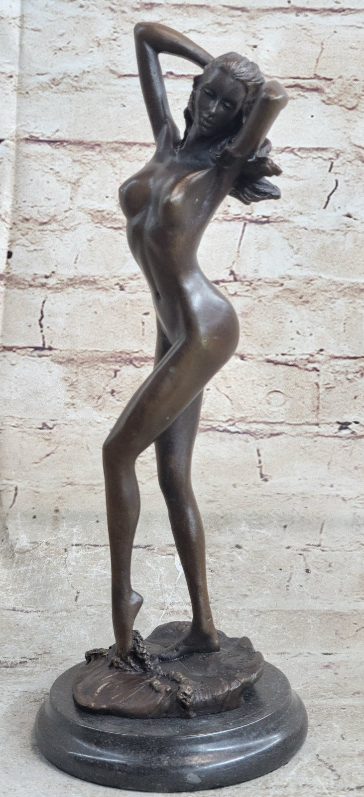 Signed High Quality Vitaleh Art Deco Bronze Nude Girl Plinth Statue Figurine