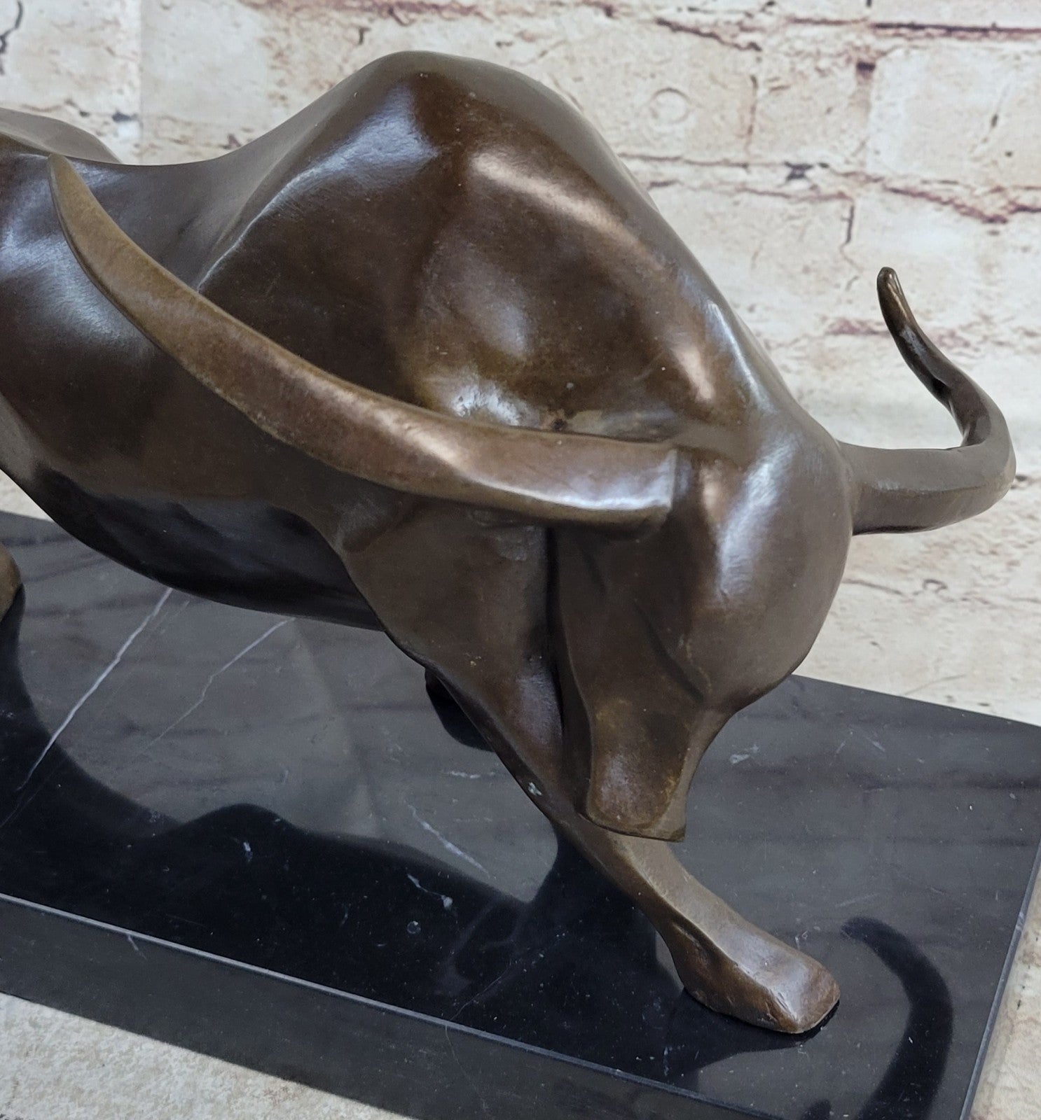 Bronze Sculpture Modern Art Stock Market Bull Hot Cast Marble Figurine Figure NR