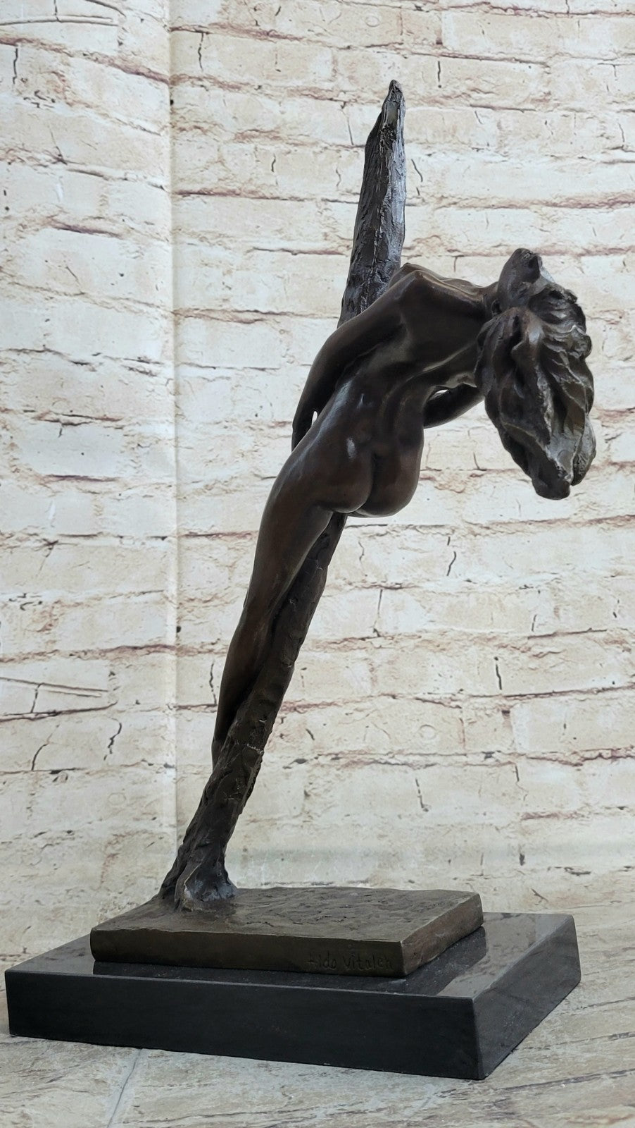 Signed Original Italian Artist Aldo Vitaleh Erotic Nude Lady Bronze Sculpture Gift