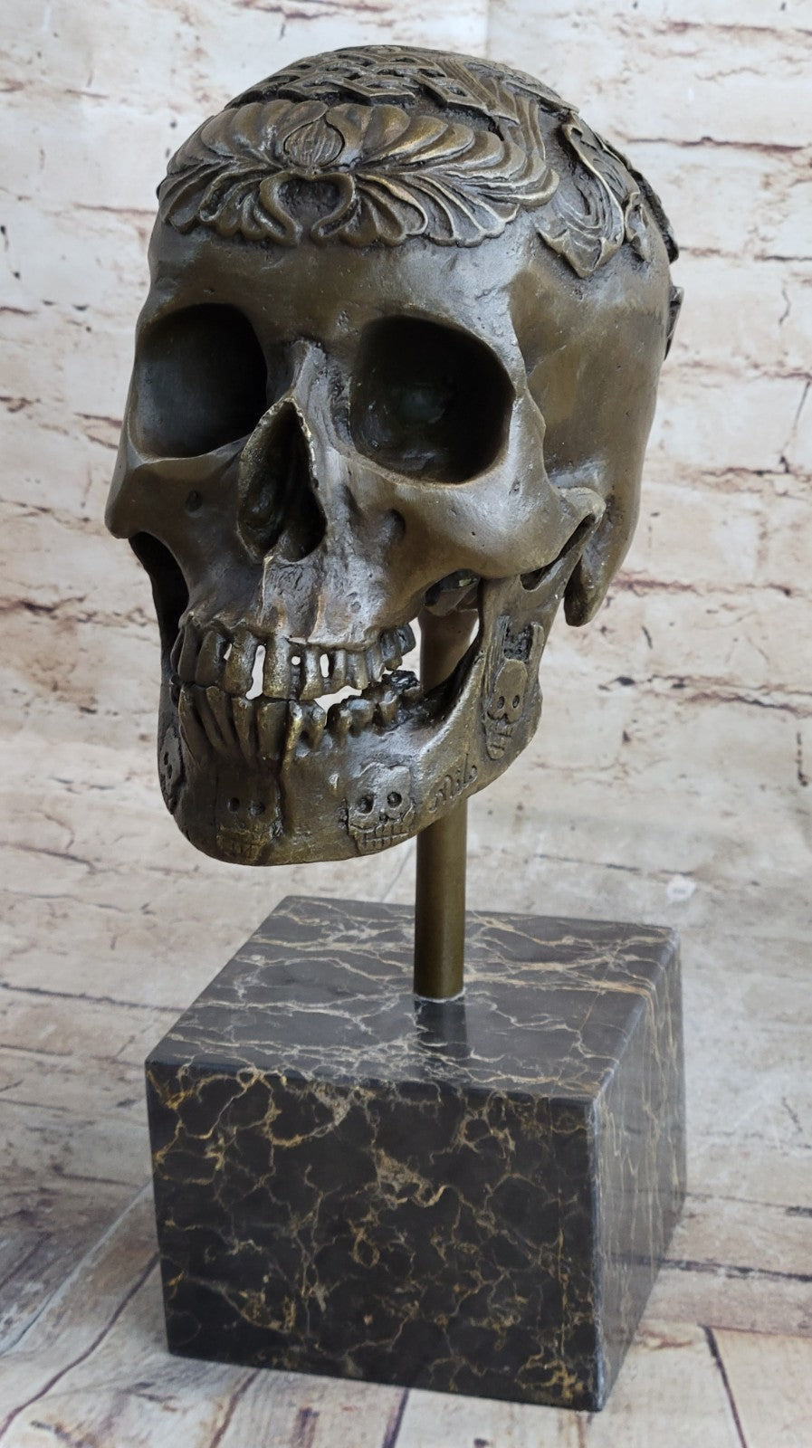Bronze Sculpture Large Skeleton Head Halloween Home Office Decoration Figurine