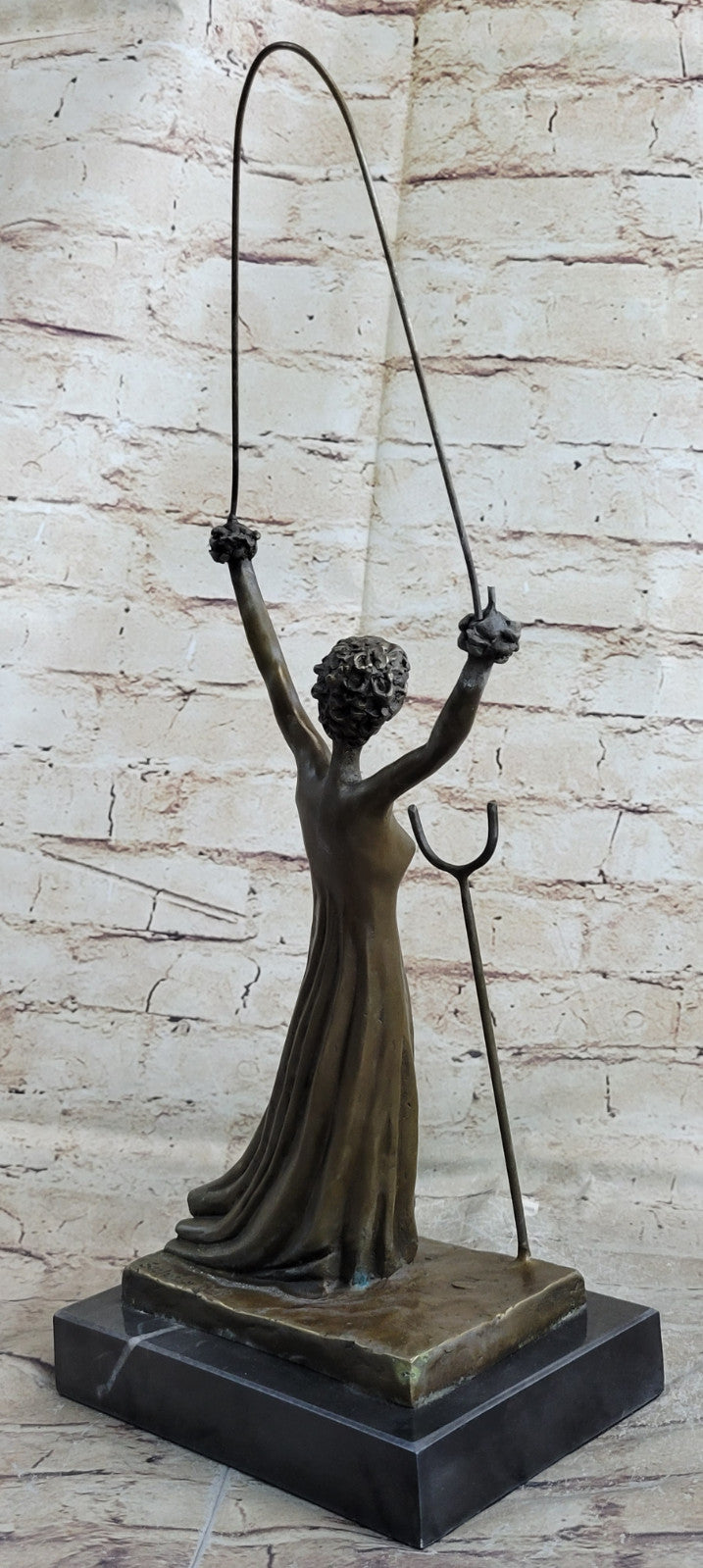Salvador Dali Entitled Alice in Wonderland Bronze Sculpture Made by Lost Wax ART