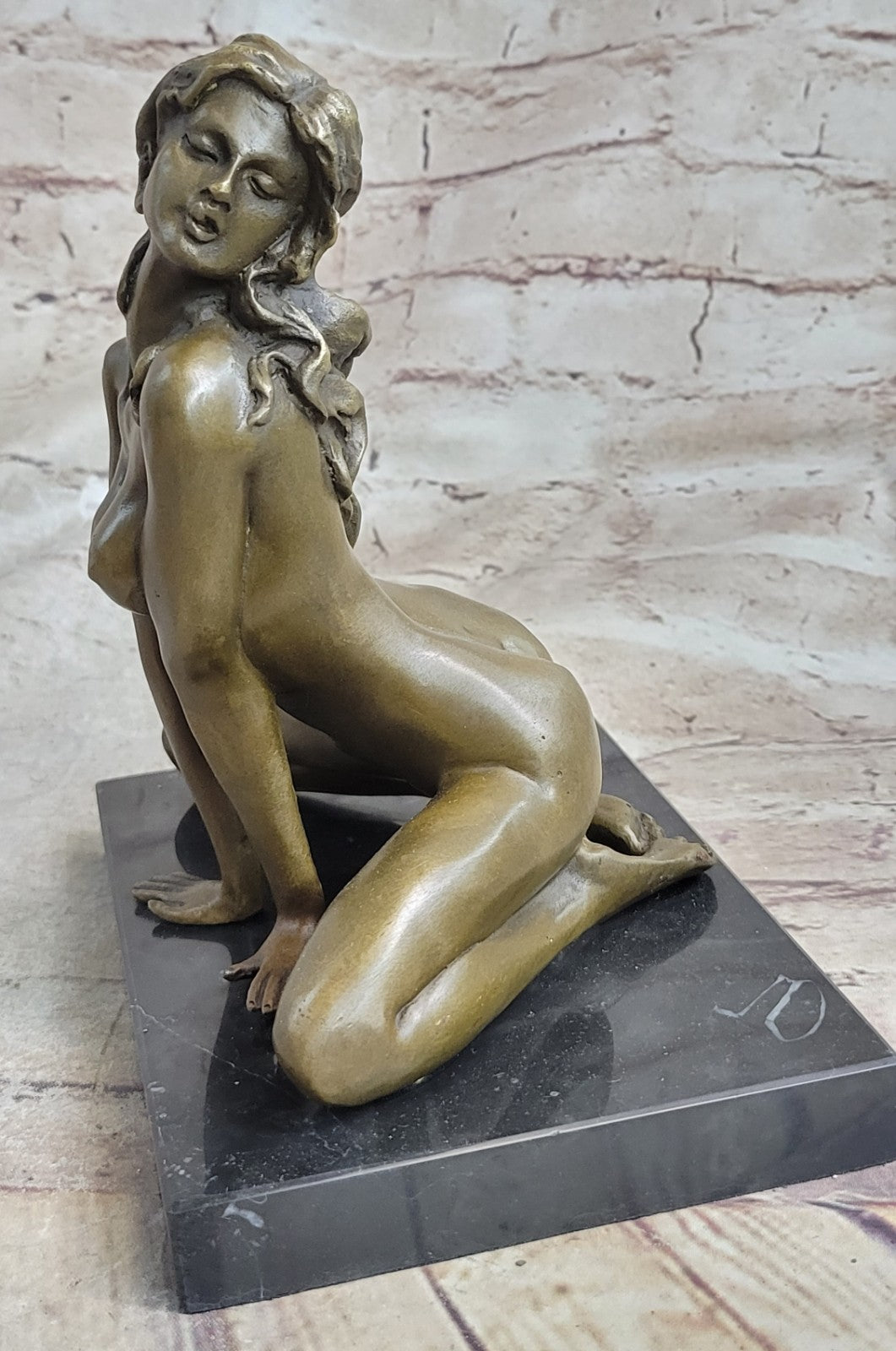 Erotic Art / Vienna Bronze Statue - Striptease - signed by Artist Naked Nude Decor