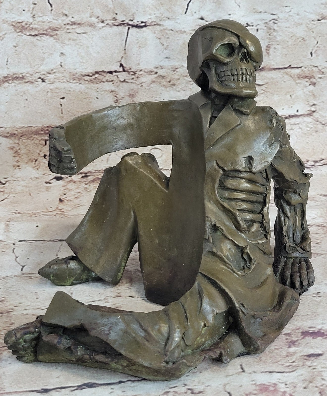 Skeleton Laying Wine Holder Bronze Statue Sculpture Figurine Home Deco Figure