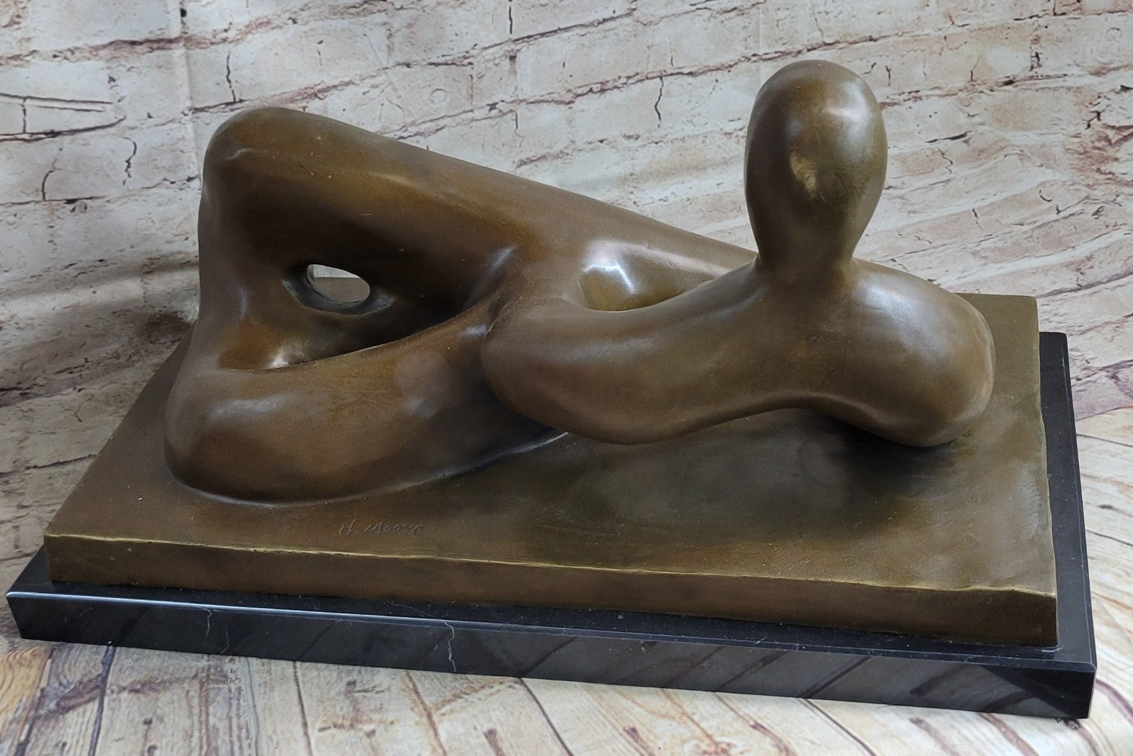 Hot Cast Bronze Statue by Henry Moore: Abstract Woman, Collector`s Edition Sale