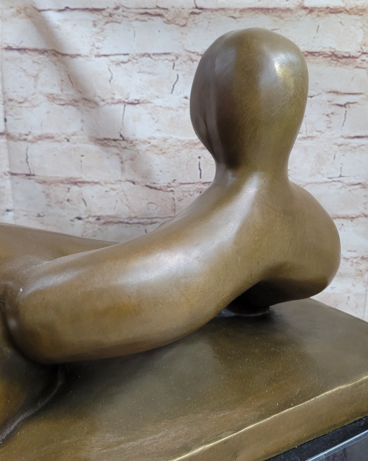 Hot Cast Bronze Statue by Henry Moore: Abstract Woman, Collector`s Edition Sale