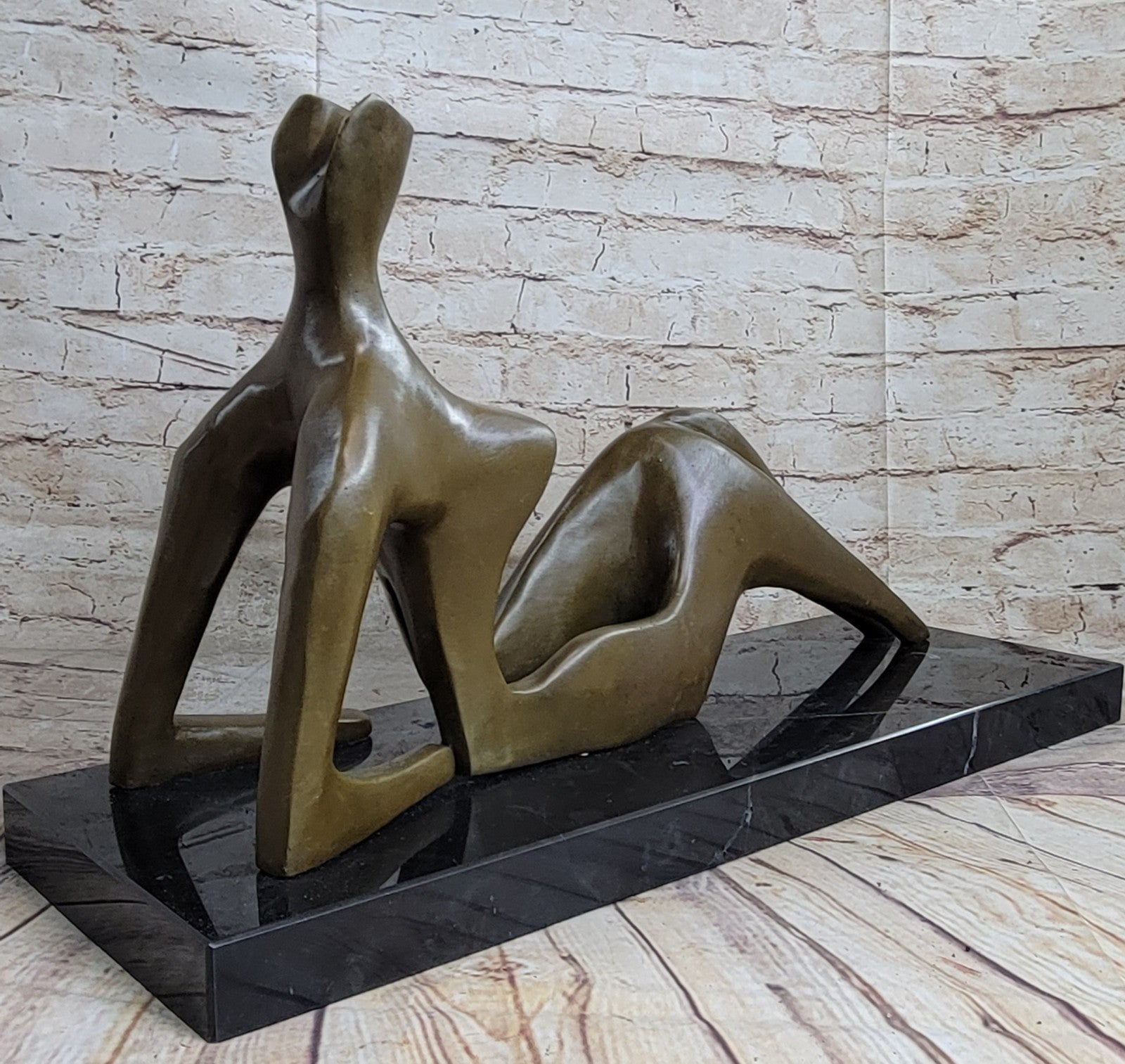 BRONZE AFTER HENRY MOORE SCULPTURE MODERN ABSTRACT SLEEPING WOMAN SCUPTURE