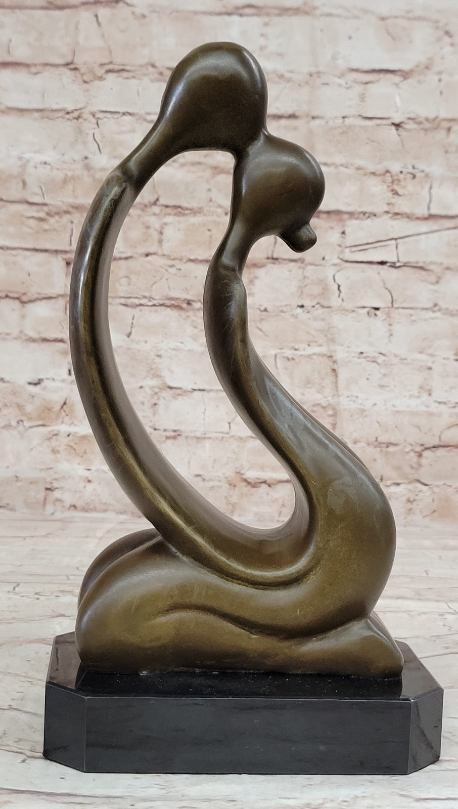 Handmade Modern Art Kissing Pair Bronze Sculpture Lost Wax Method Decor
