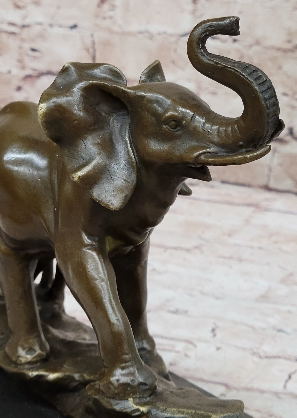 Graceful Bronze Statue of a Mother Elephant and Twin Calves - Signed Artwork by Williams