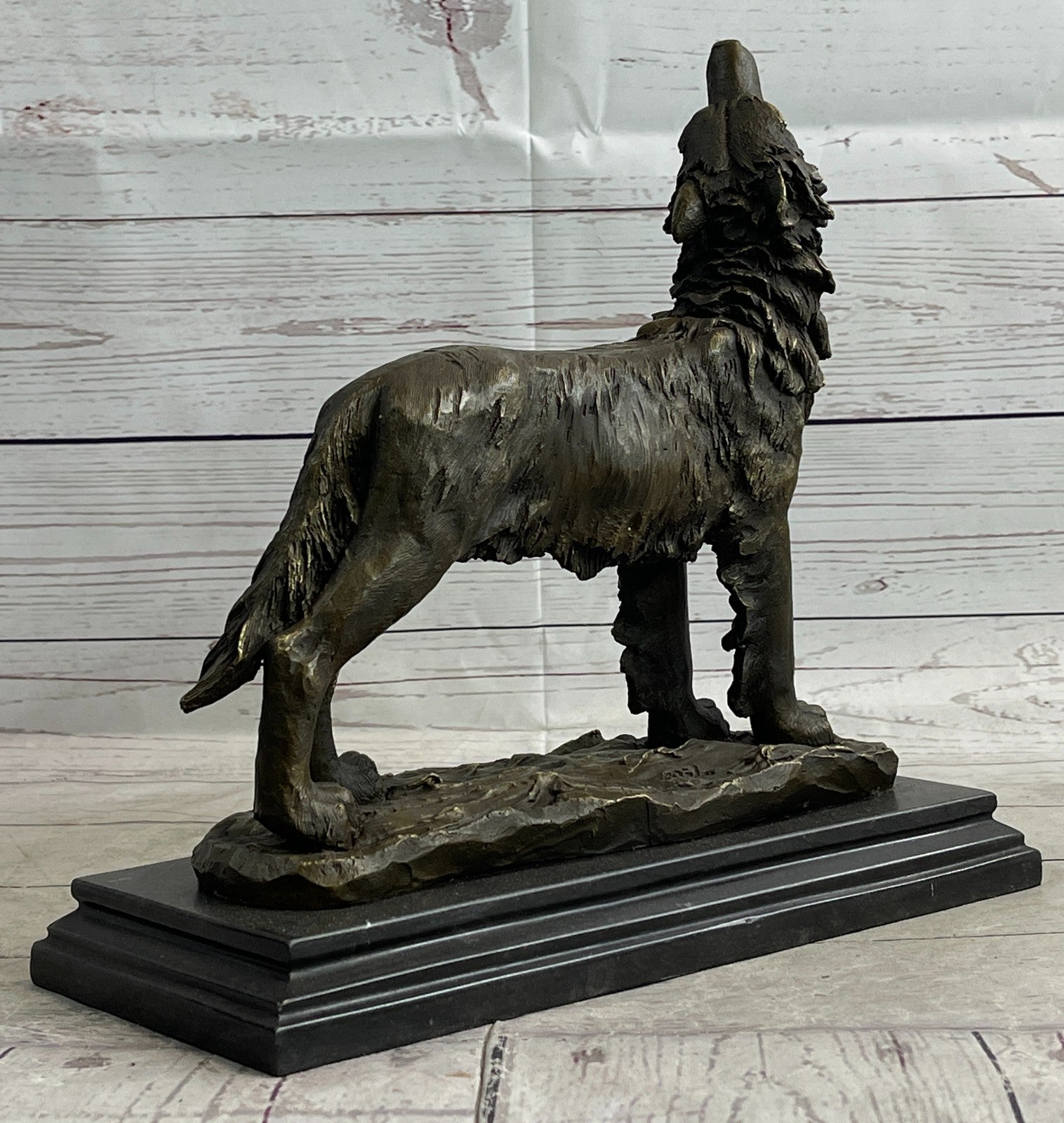 Hot Cast Bronze Wolf Howling Sculpture Signed Original by Milo Cabin Home Decoration
