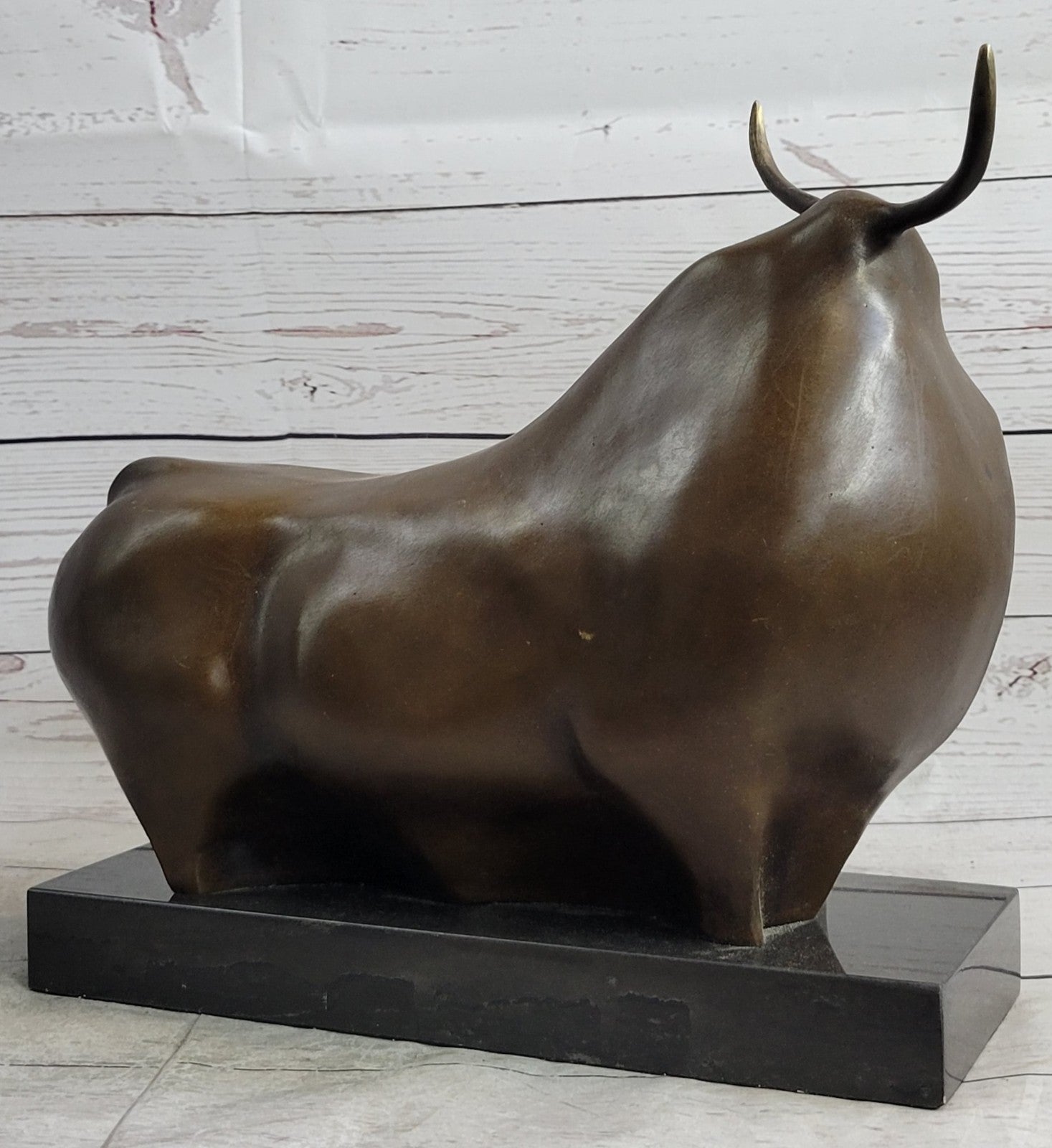 Bronze Sculpture Collectible Home Office Decoration Botero Bull Sale Figurine