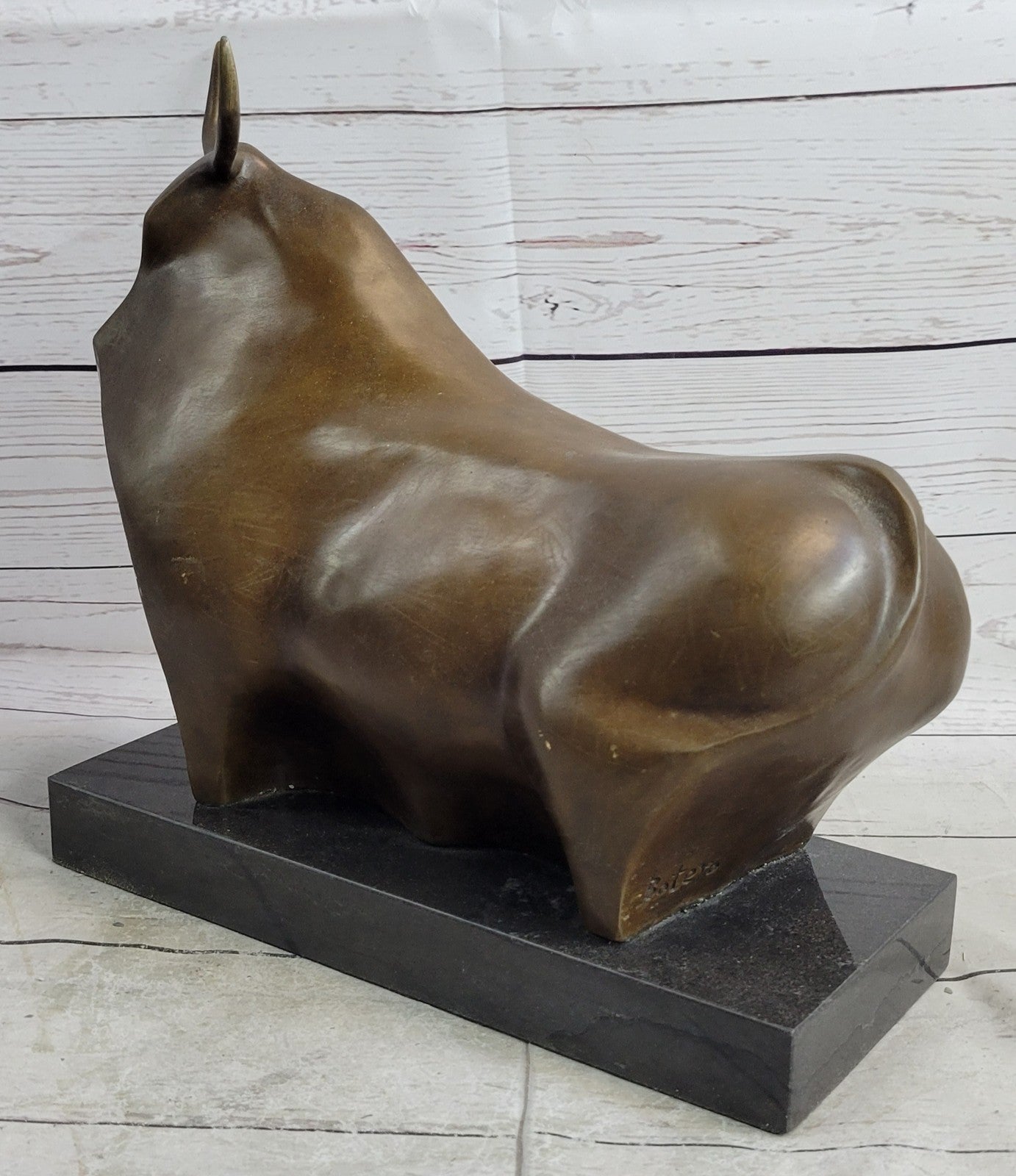 Bronze Sculpture Collectible Home Office Decoration Botero Bull Sale Figurine