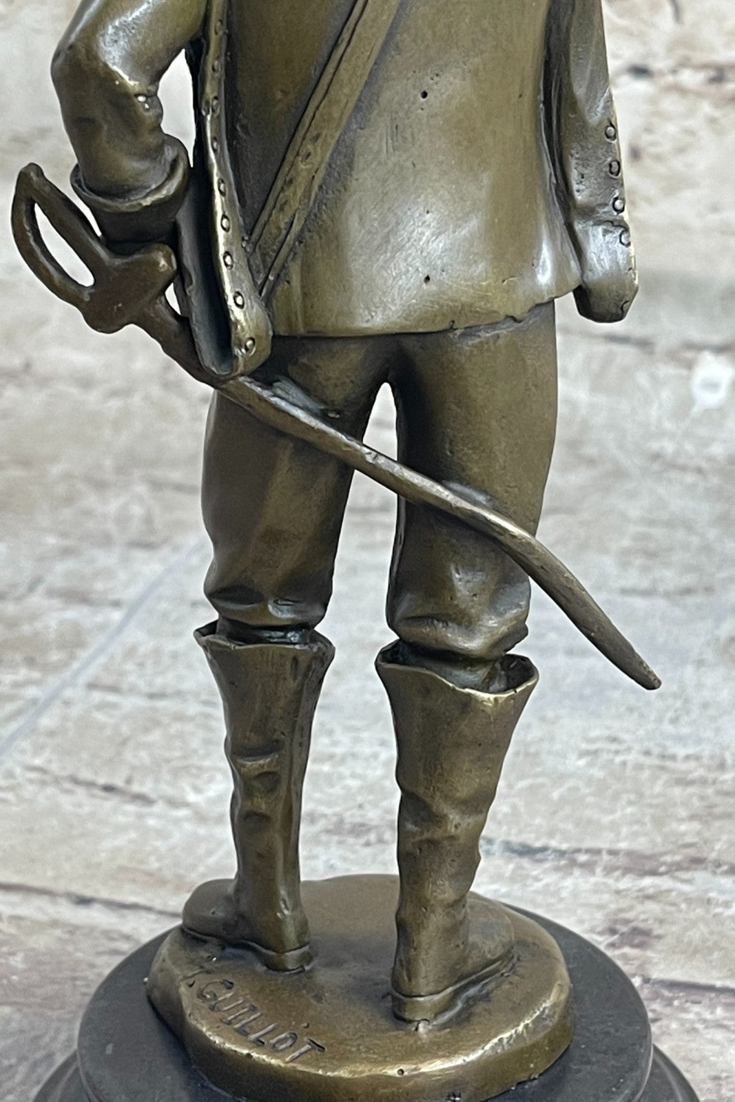Art Deco Beautiful Bronze Sculpture of a Male Fencer Hot Cast Figurine Statue