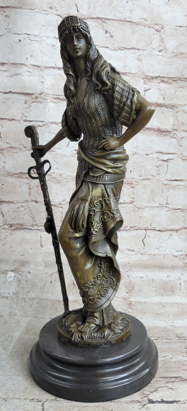 Collectible Hand Crafted Islamic Princess Hot Cast Bronze Sculpture Figurine Art