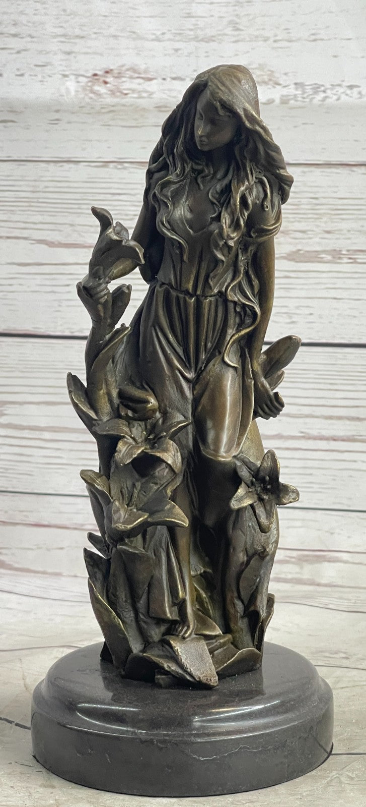 Beautiful Girl With Bunch of Flower On Bronze Sculpture Statue Figurine Deal