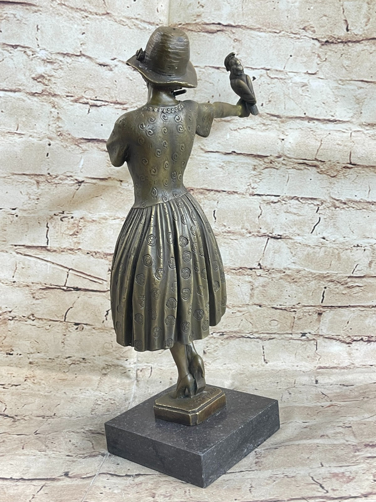 Nice Bronze Sculpture Lady with Bird Signed Original Gift Deco Hot Cast Figurine