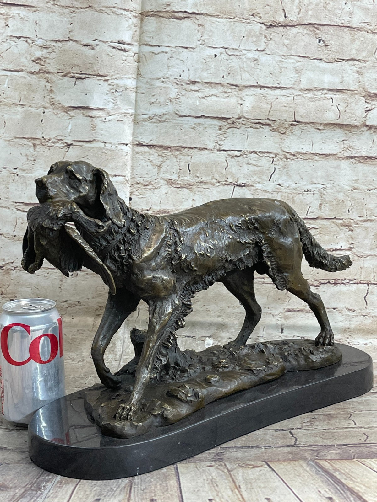 Hot Cast Handcrafted Golden Retriever Hunting Dog With Bird Bronze Sculpture