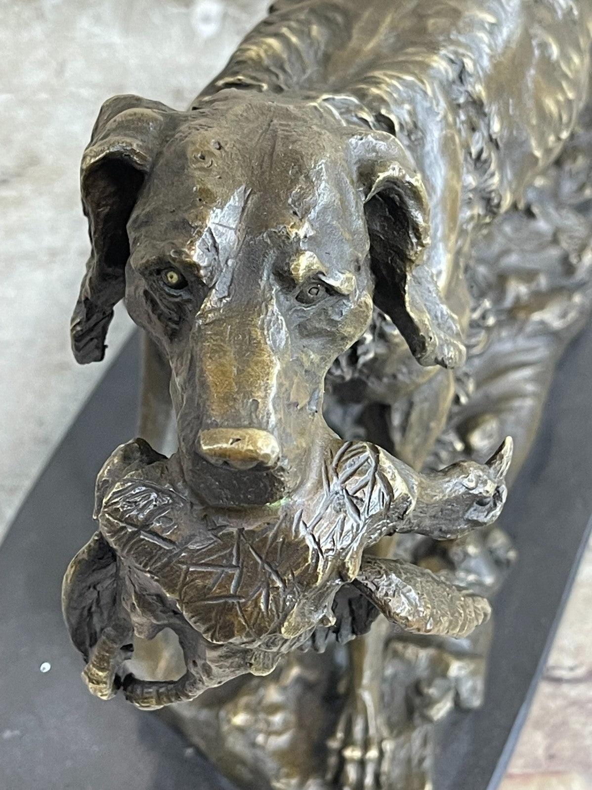 Hot Cast Handcrafted Golden Retriever Hunting Dog With Bird Bronze Sculpture