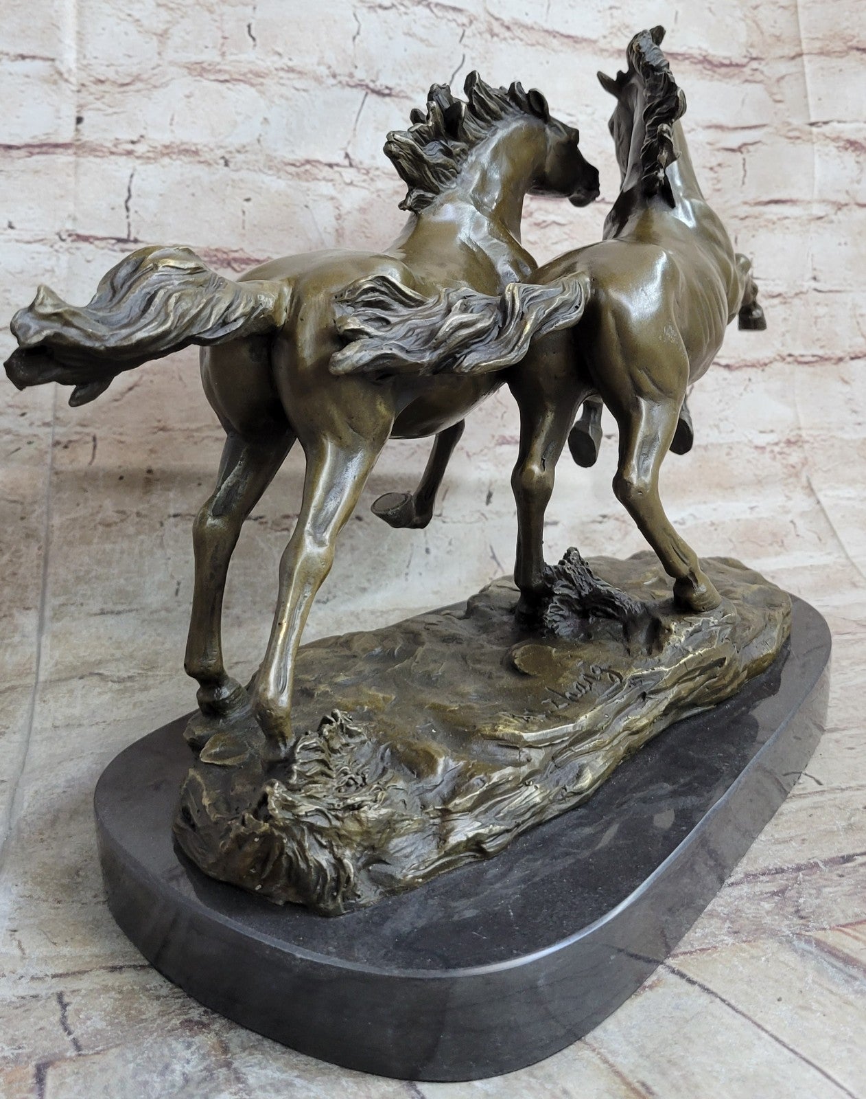 Elegant Thoroughbred Horses Kentucky Equestrian Farm Art Bronze Marble Statue