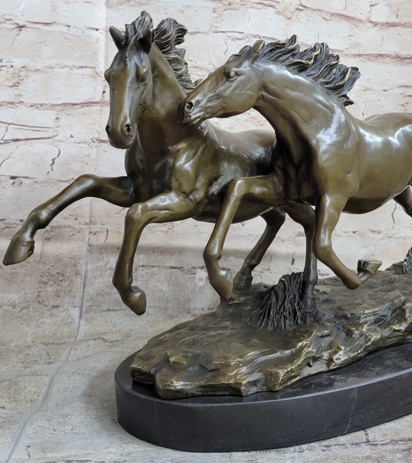 Elegant Thoroughbred Horses Kentucky Equestrian Farm Art Bronze Marble Statue