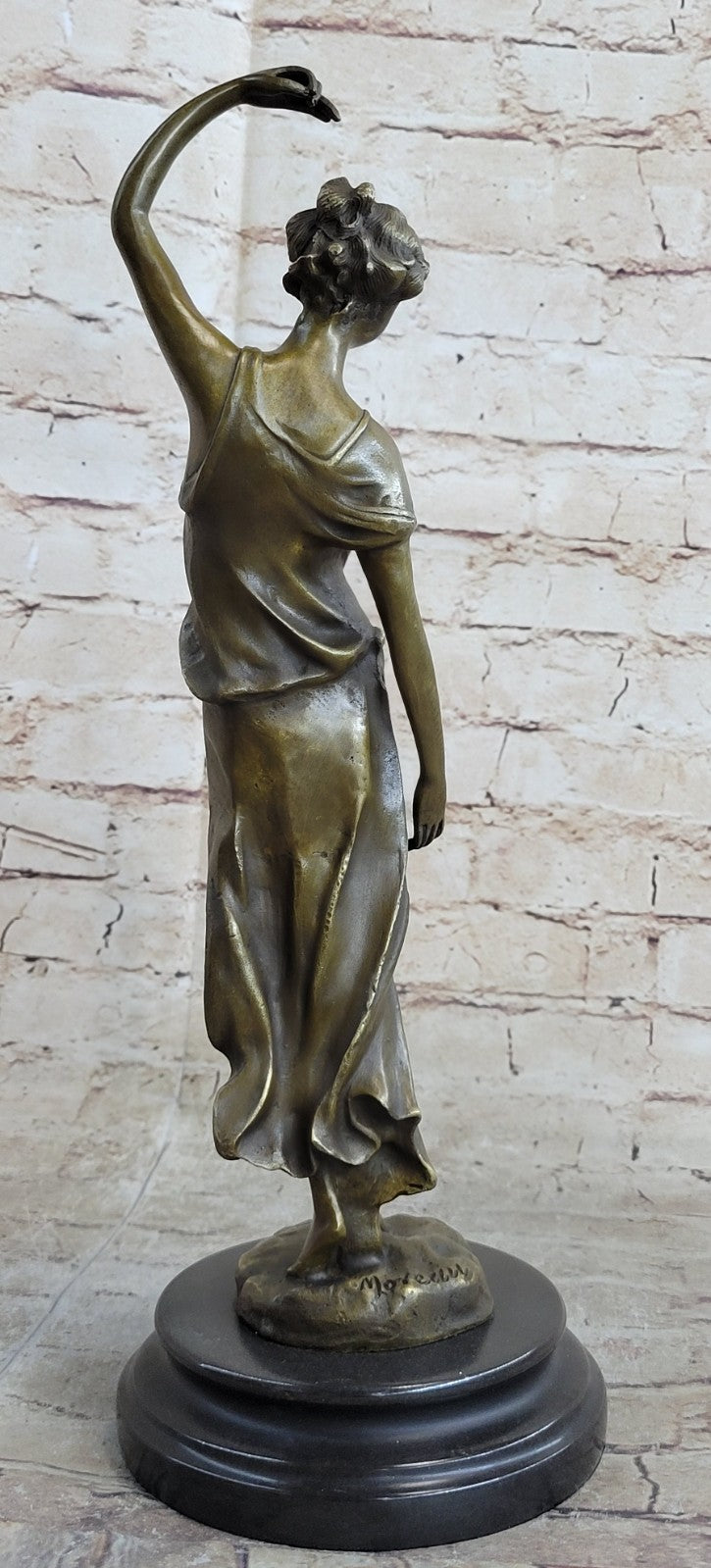 Signed Augustine Moreau French Artist Beautiful Woman Bronze Sculpture Figure
