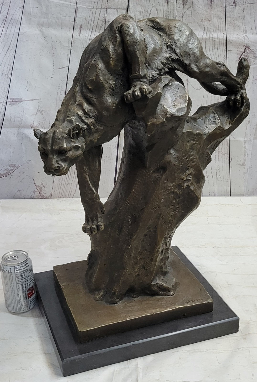 Hand Made Massive Cougar on a tree Stump Bronze Sculpture Home Cabin Decor