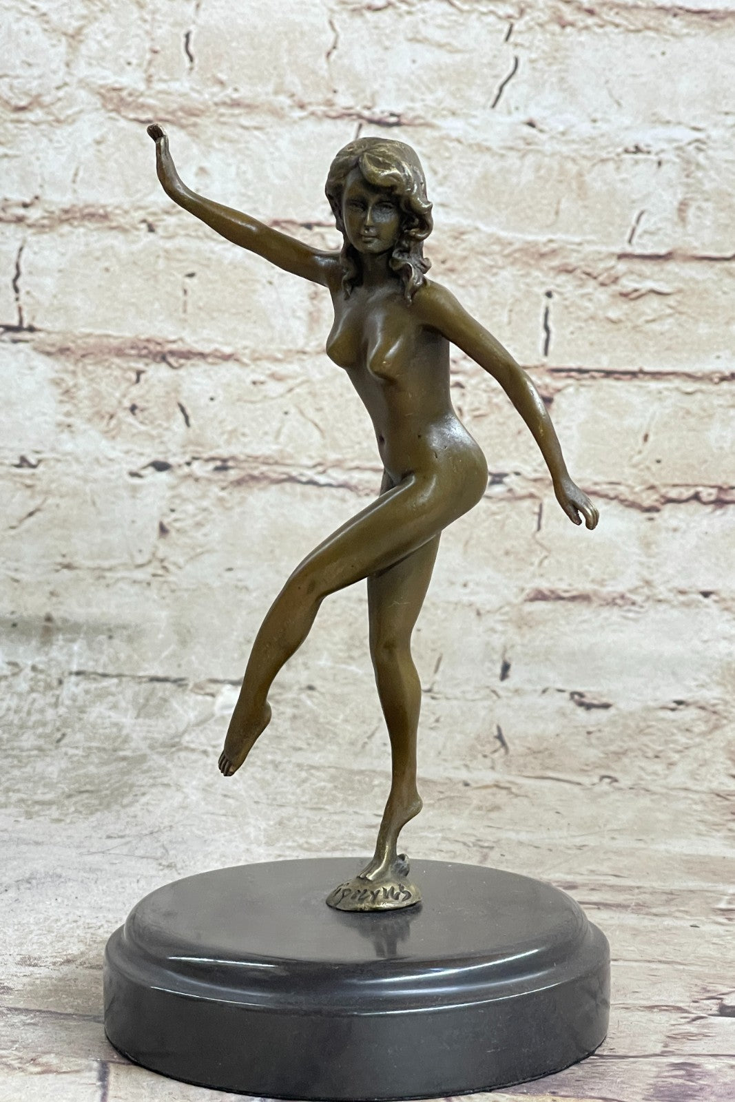 Handcrafted bronze sculpture SALE Erotic Nude Girl Up Pin Classic Original