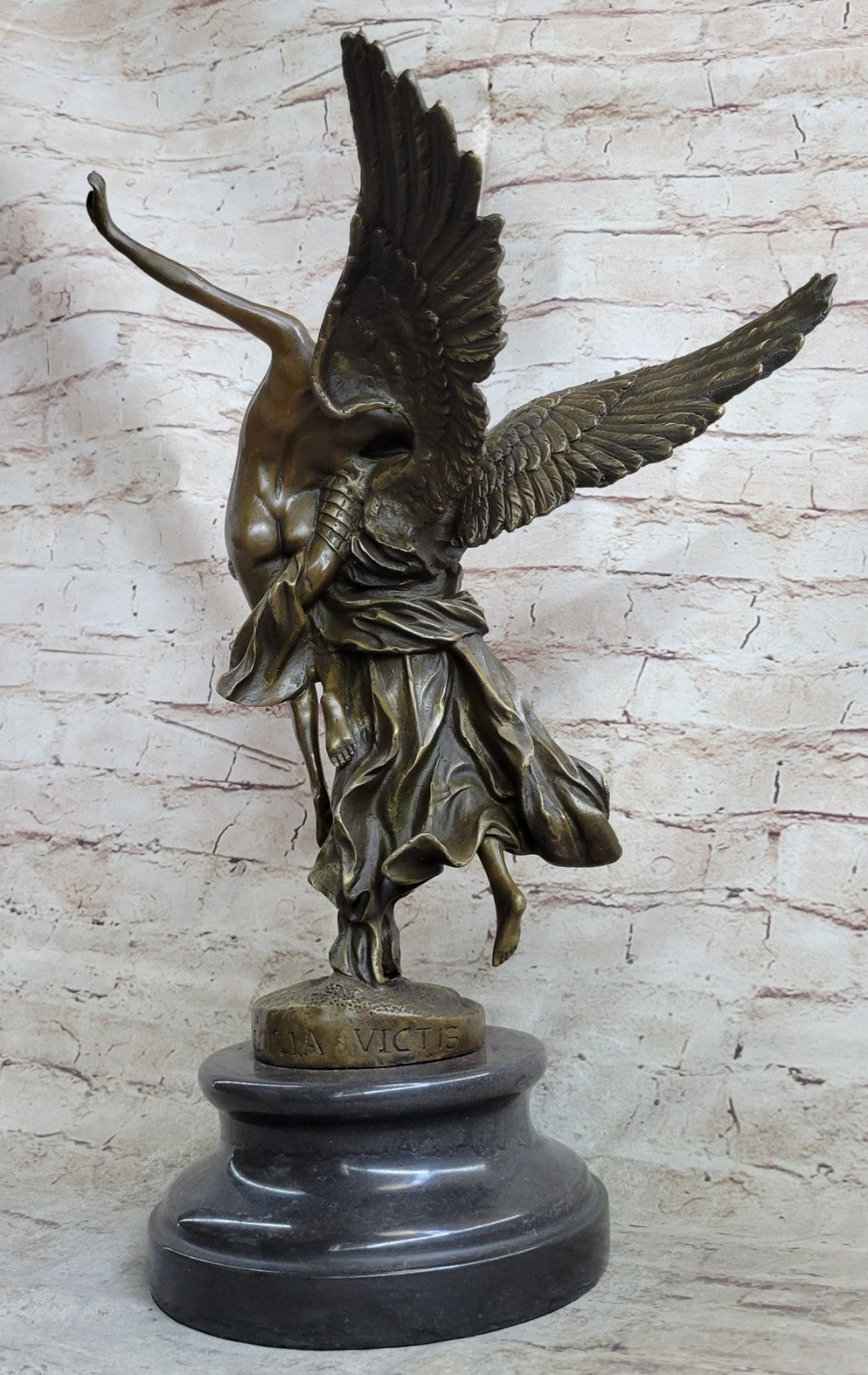 Bronze Statue Titled "Gloria Victis" the Winged Figure of Victory Hot Cast Figure