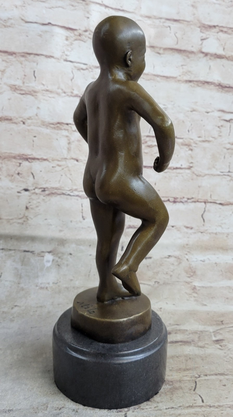 Art Deco Hand Made Baby crying Bronze sculpture by Lost wax Method Statue DEAL
