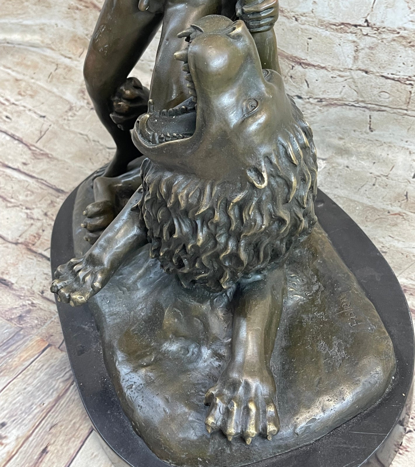 Savage Lion Attacks Warrior Roman Brave Fisher Sclupture Handcrafted Bronze Sale