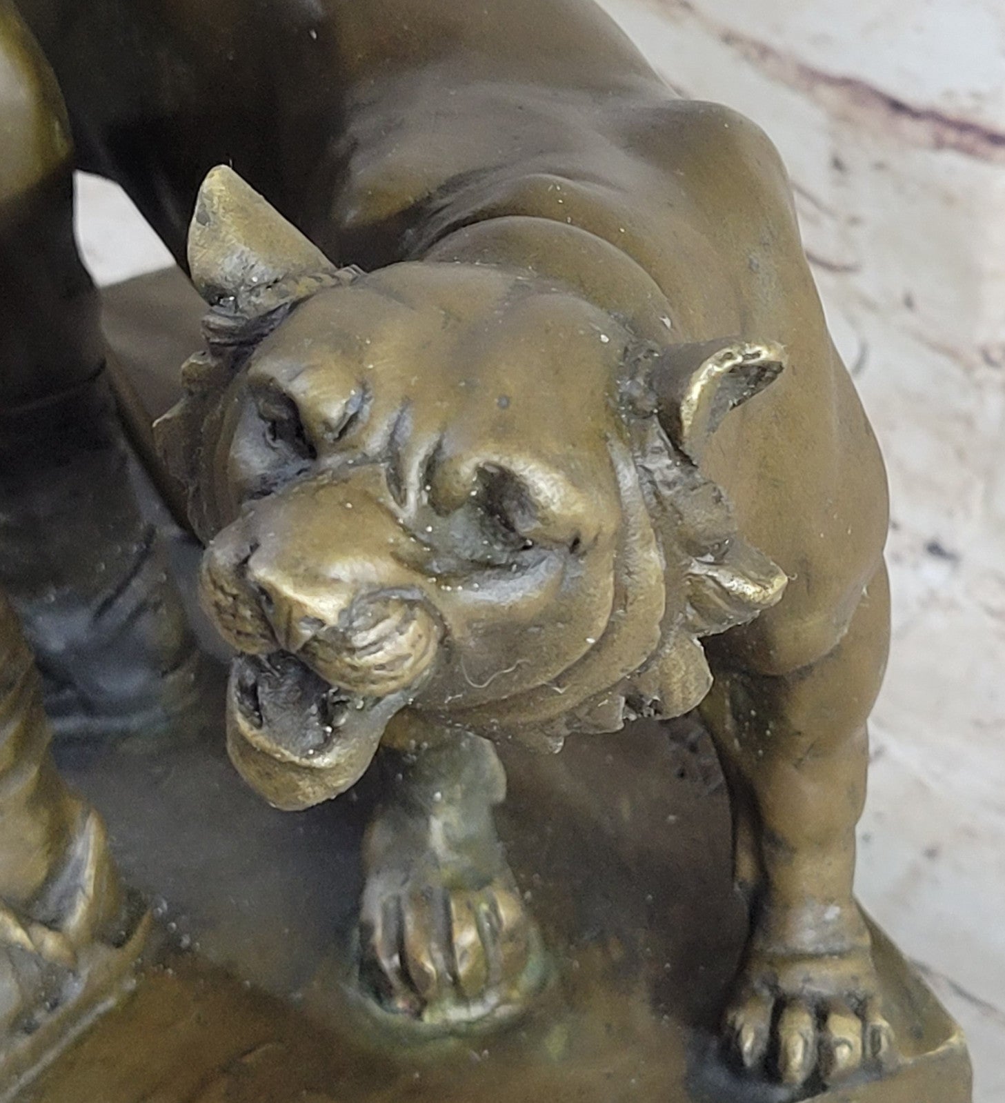 Art Deco/Nouveau Nude Male Warrior With Lion Bronze Sculpture Figurine Decoration