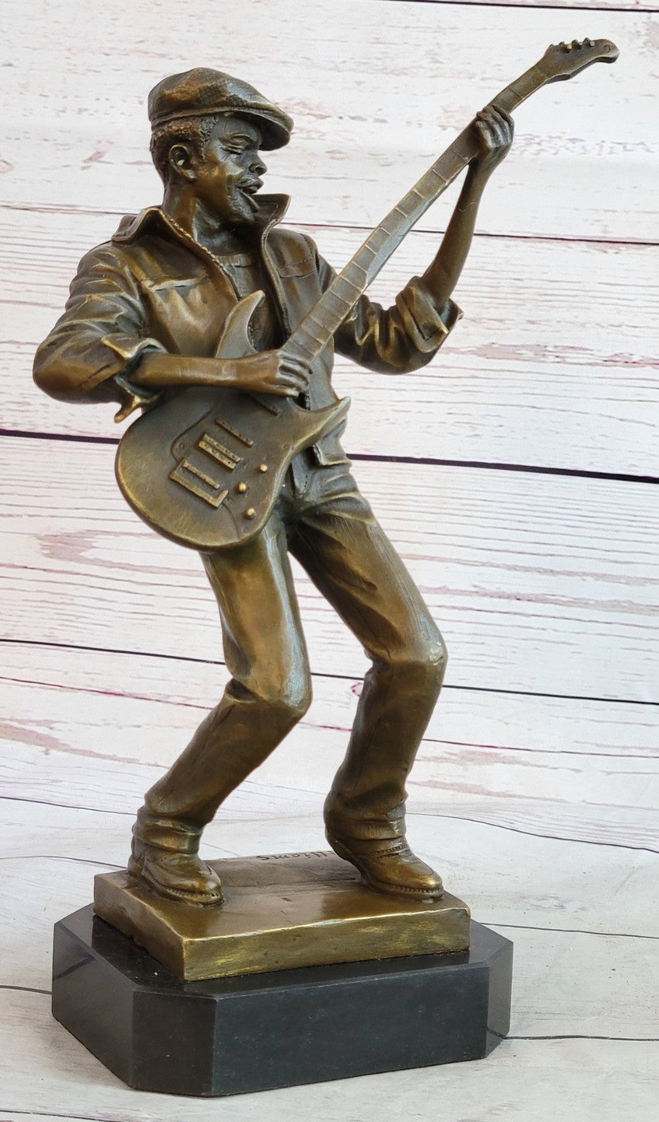 Jimmy Hendrix Playing Guitar Music Memorabilia Art Collector Bronze Sculpture