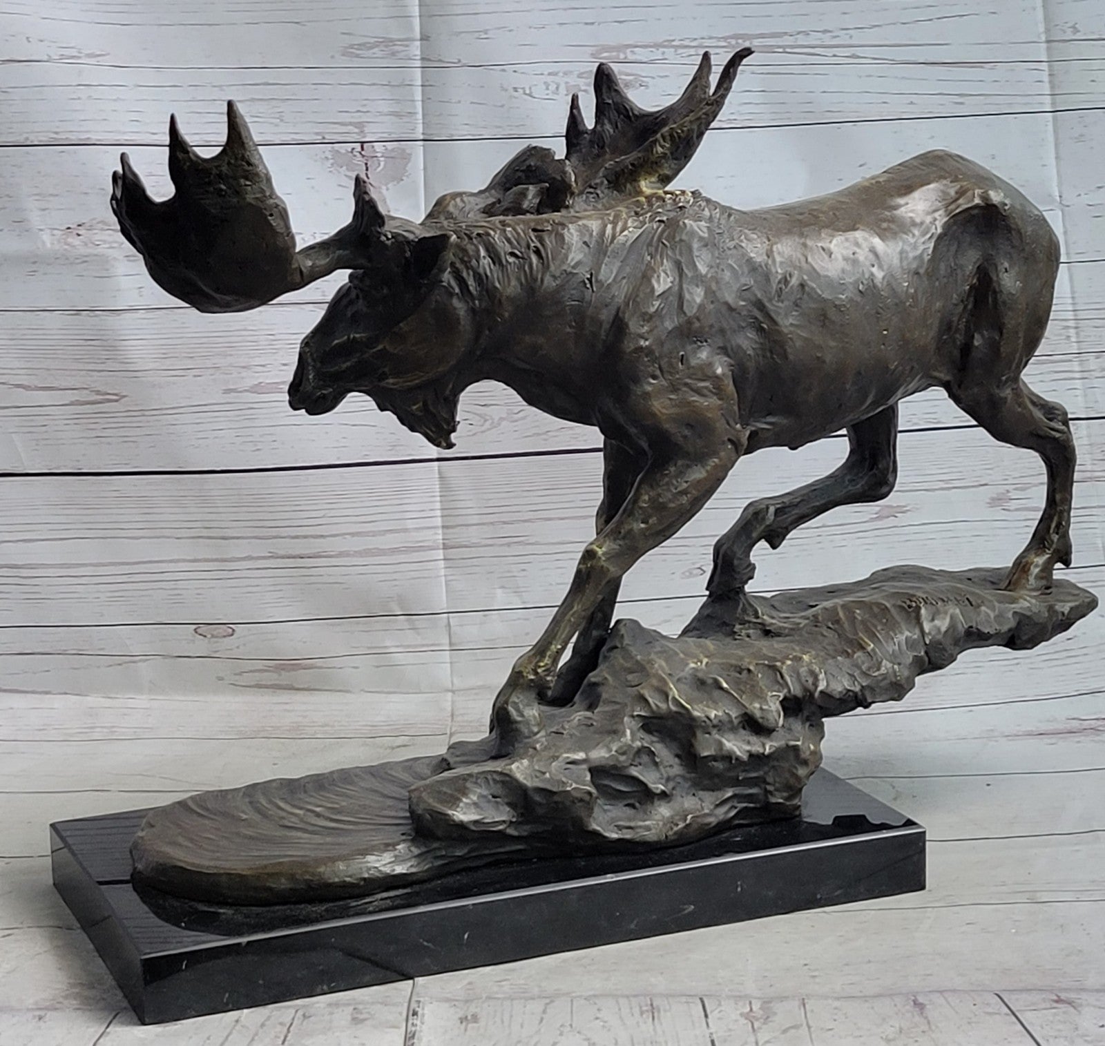Hand Made Extra Large Moose Wildlife Animal Bronze Sculpture Home Office Decor