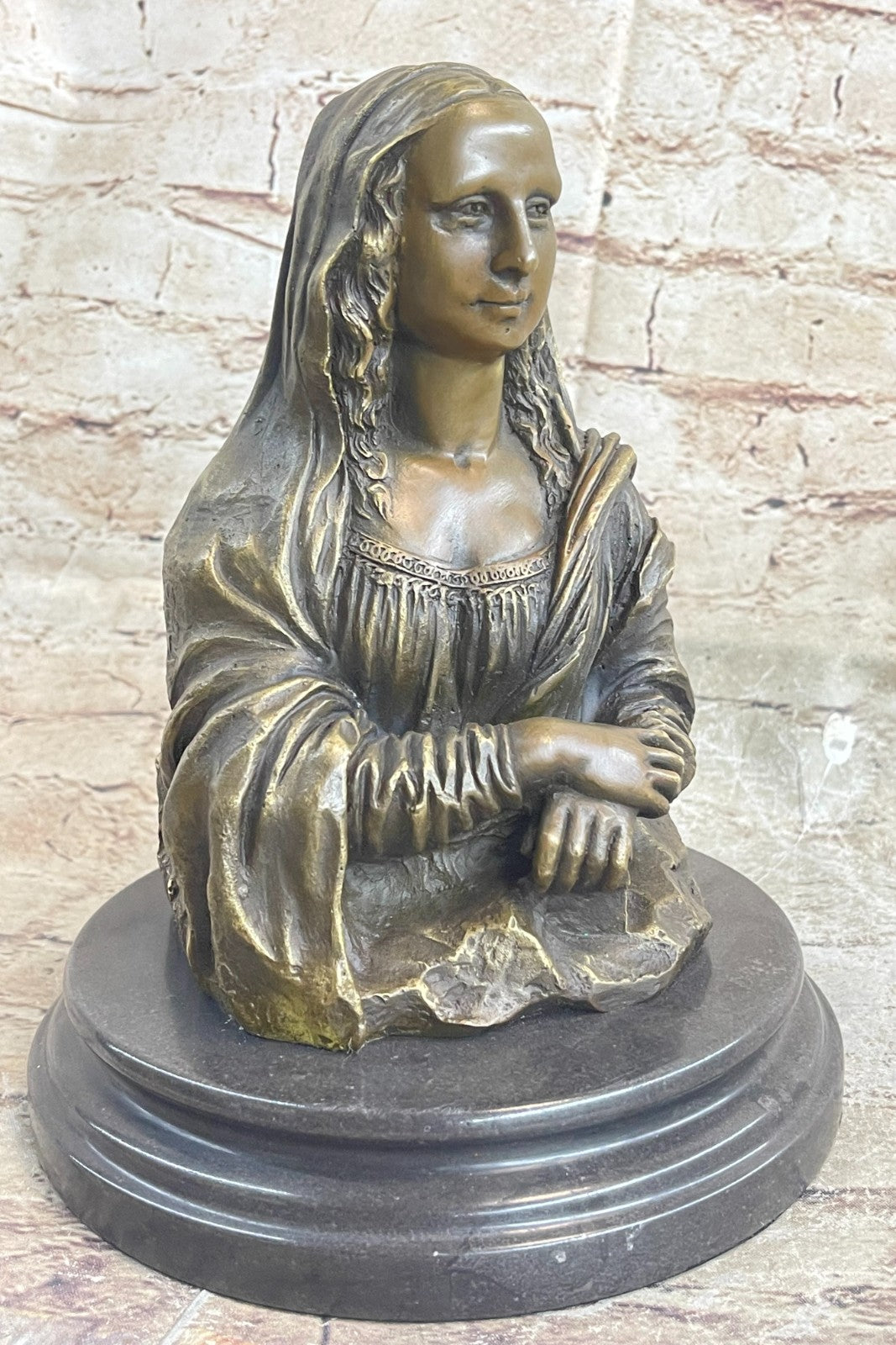 Handcrafted bronze sculpture SALE Leona By Lisa Mona Painting Famous / Art Sale