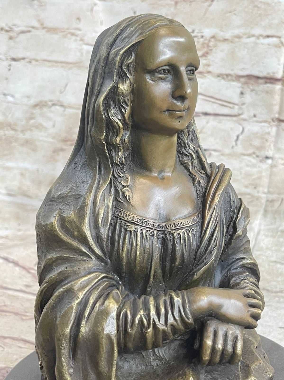 Handcrafted bronze sculpture SALE Leona By Lisa Mona Painting Famous / Art Sale