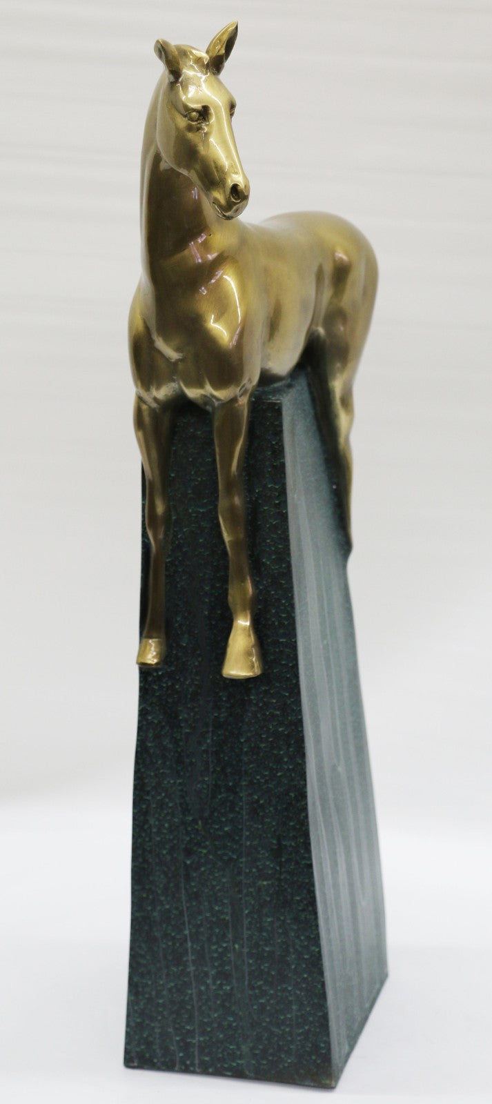 European Design Sitting Thoroughbred Horse Cast Bronze Garden Statue Figure DEAL