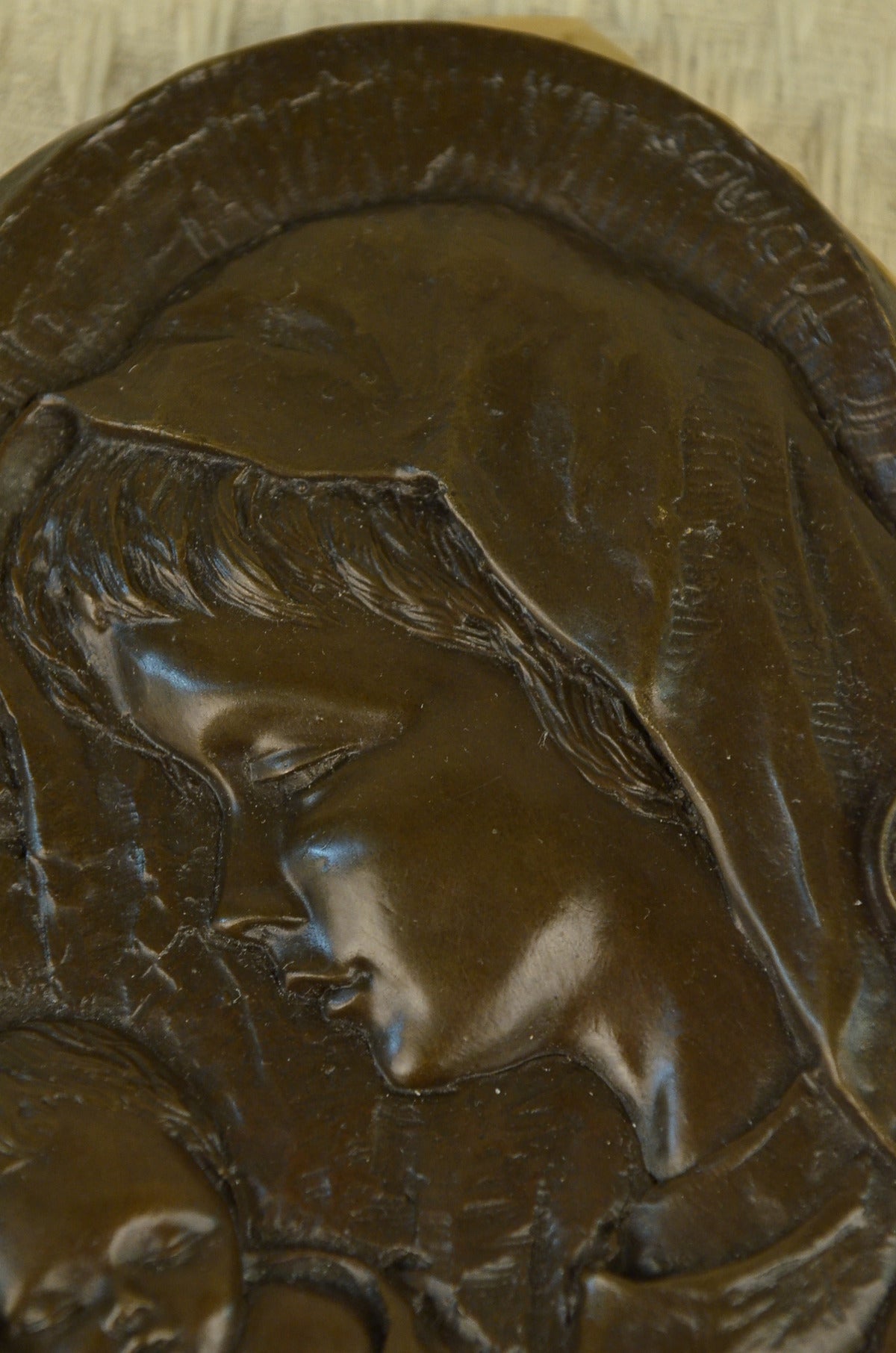 Bronze Statue Mother Virgin Mary Madonna and Jesus For Wall Hot Cast Sculpture
