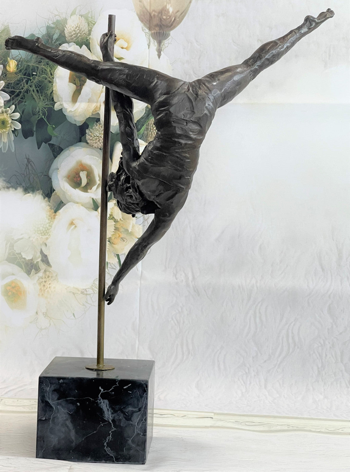 Young Woman Gymnast Hot Cast Gymnastic Home Decor Bronze Very Large Hand Art