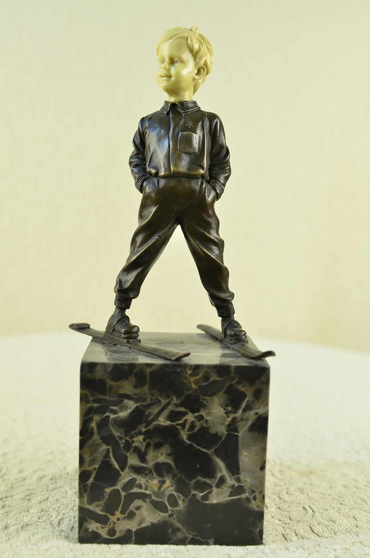 Art Deco Hot Cast Deco Museum Quality Young Man Skating Snow Figurine Deco